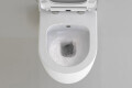 Geöffnete Toilette mit Bidet am spülen vom Typ Lifa